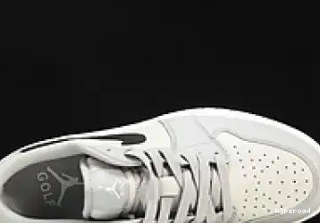 Hyperoad Jordan Retro Golf Wolf Low 1 Grey 0520